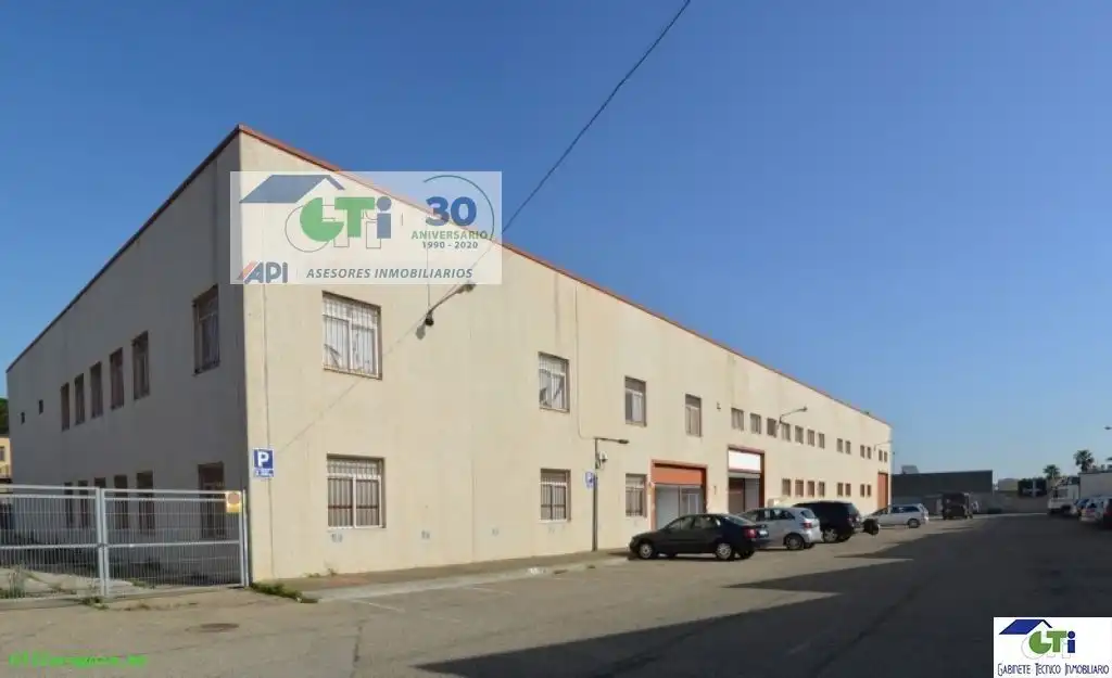 Nau industrial de lloguer a POL EL GRECO