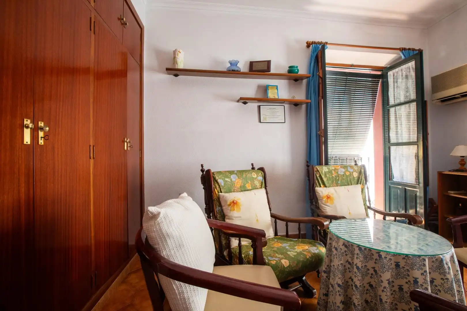 Sala de estar de Edificio en venta en Sevilla