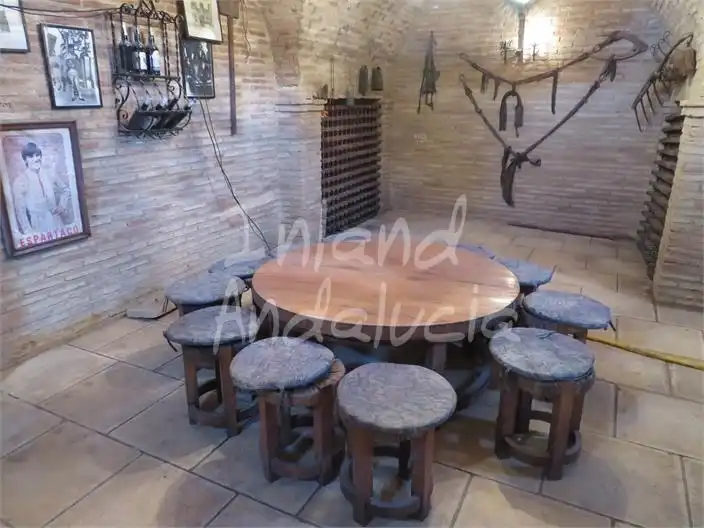 Finca rústica en venda en Porcuna amb Aire condicionat, Terrassa i Traster