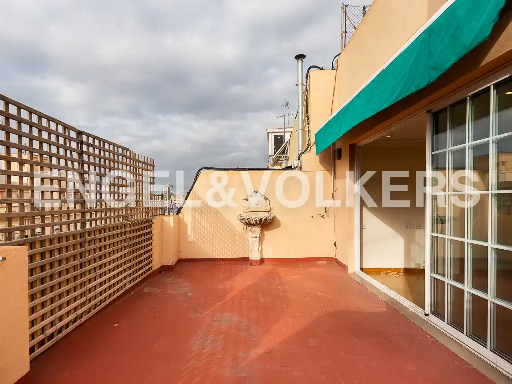 Terrassa de Àtic de lloguer en Valencia amb Aire condicionat, Calefacció i Parquet