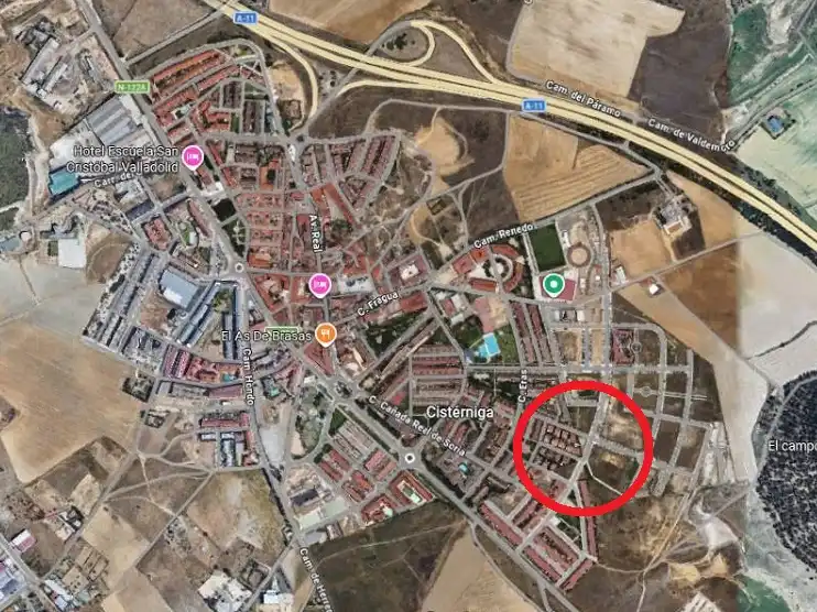 Außenansicht von Residential zum Verkauf in Cistérniga