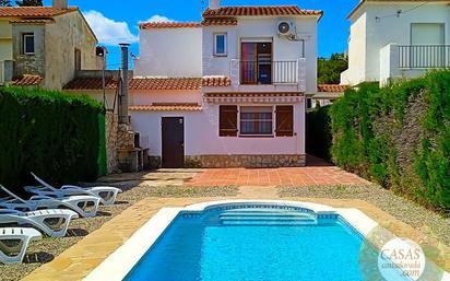 Piscina de Casa o xalet en venda en L'Ametlla de Mar  amb Aire condicionat, Jardí privat i Terrassa