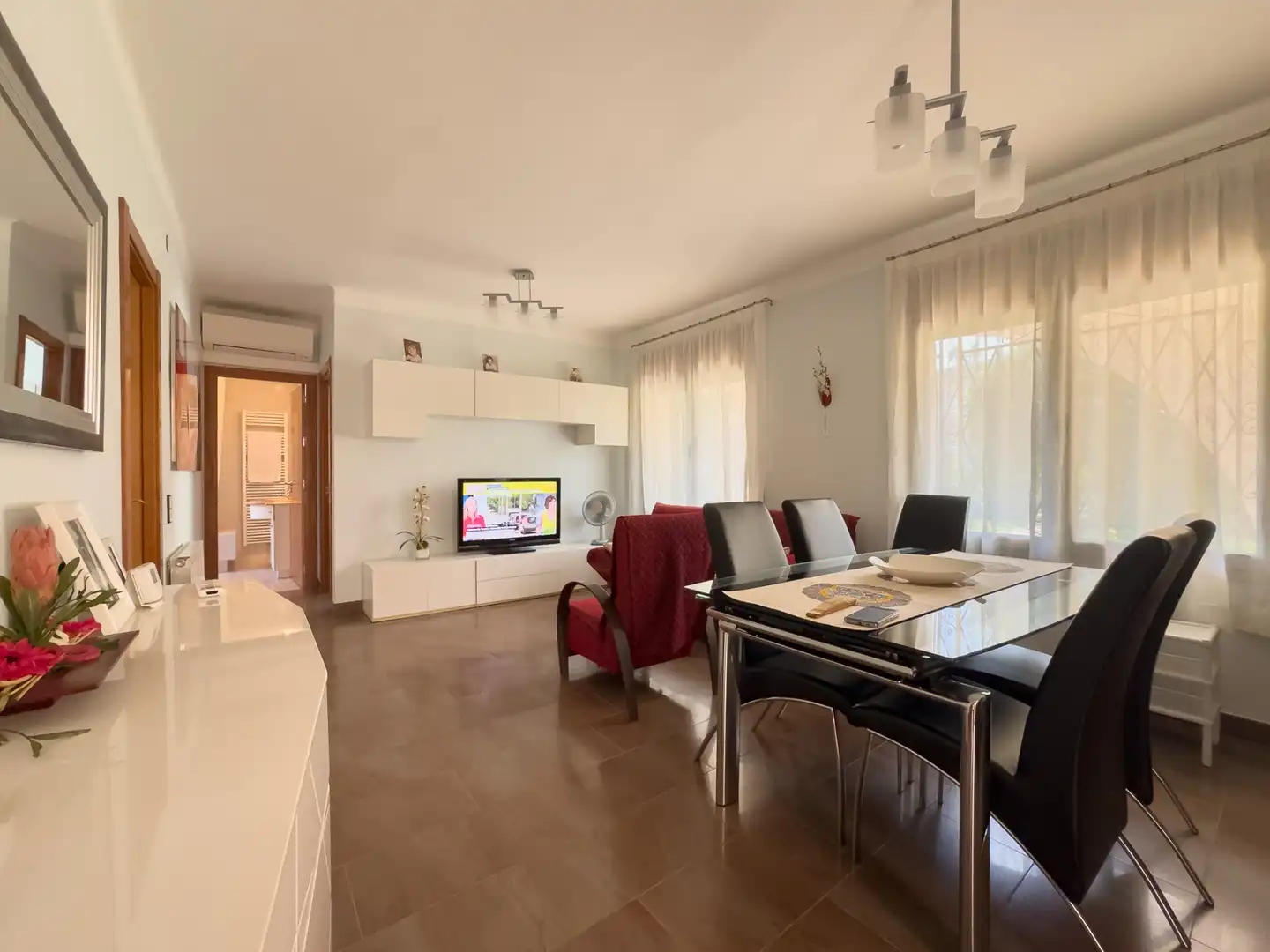 Sala de estar de Casa o chalet en venta en Pineda de Mar con Aire acondicionado, Calefacción y Trastero