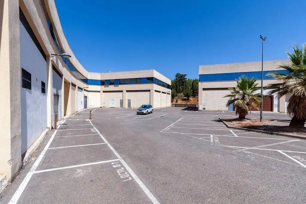 Vista exterior de Oficina en venda en Córdoba