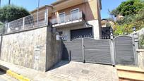 Vista exterior de Casa o xalet en venda en Vacarisses amb Aire condicionat, Calefacció i Terrassa