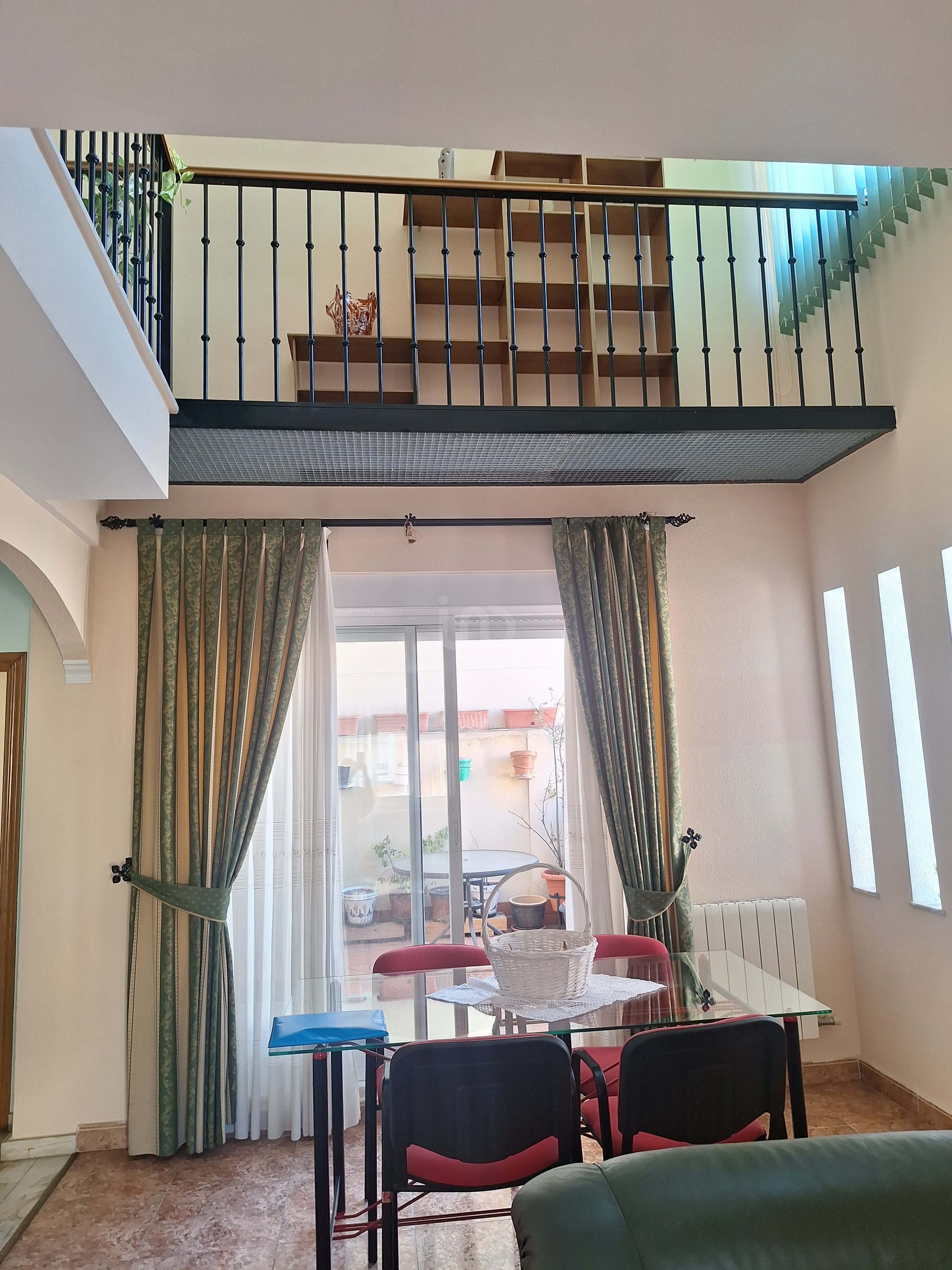 House or chalet for sale in Salamanca Capital  with Heating and Terrace