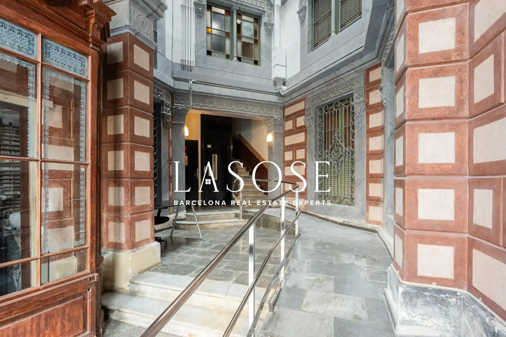 Vista exterior de Ático en venta en Barcelona con Aire acondicionado, Calefacción y Terraza