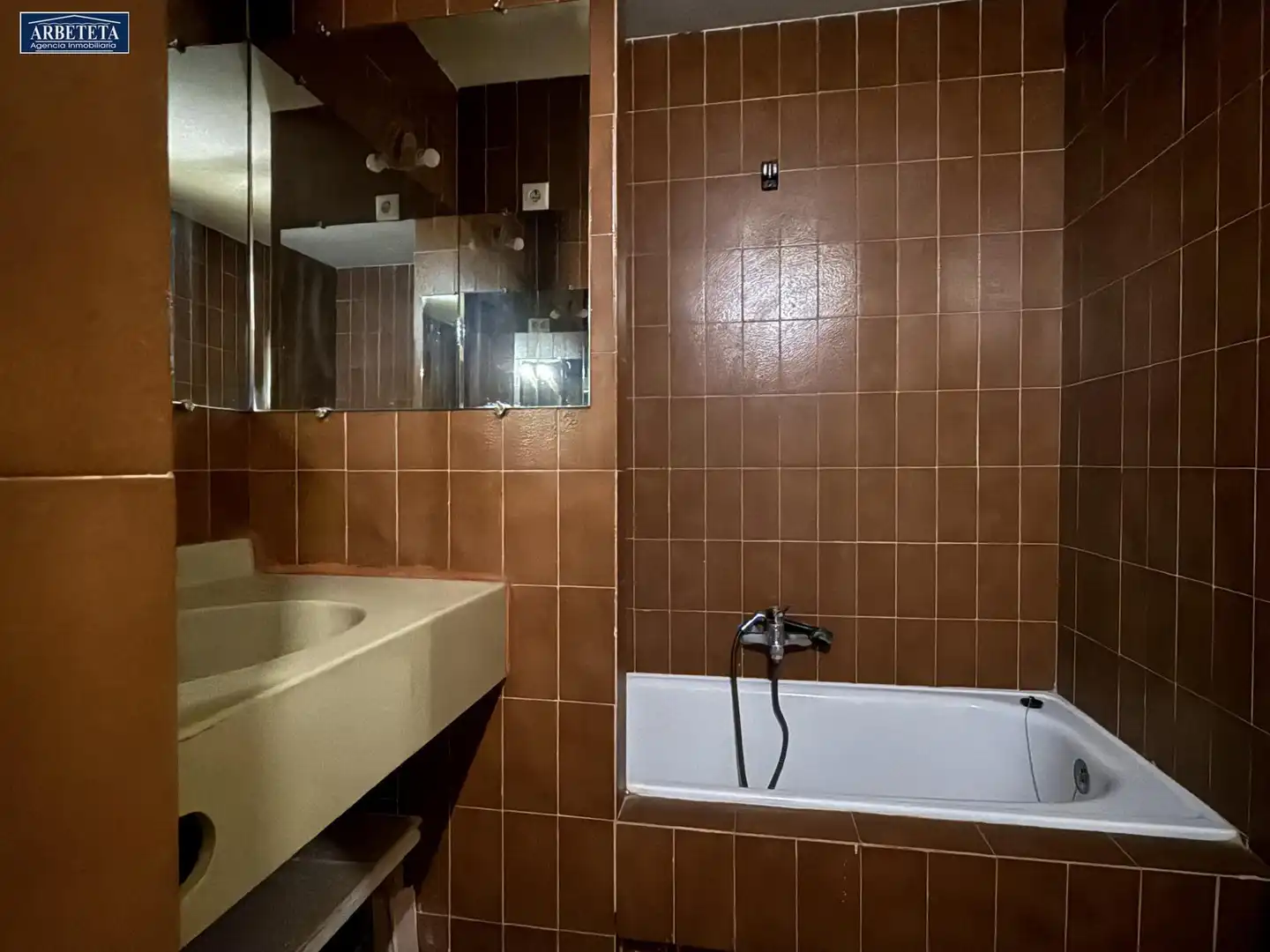 Badezimmer von Wohnung zum Verkauf in Brihuega mit Heizung