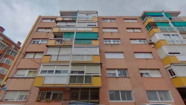Piso en Venta en Carrer de Lluís Companys en Santa Perpètua de Mogoda