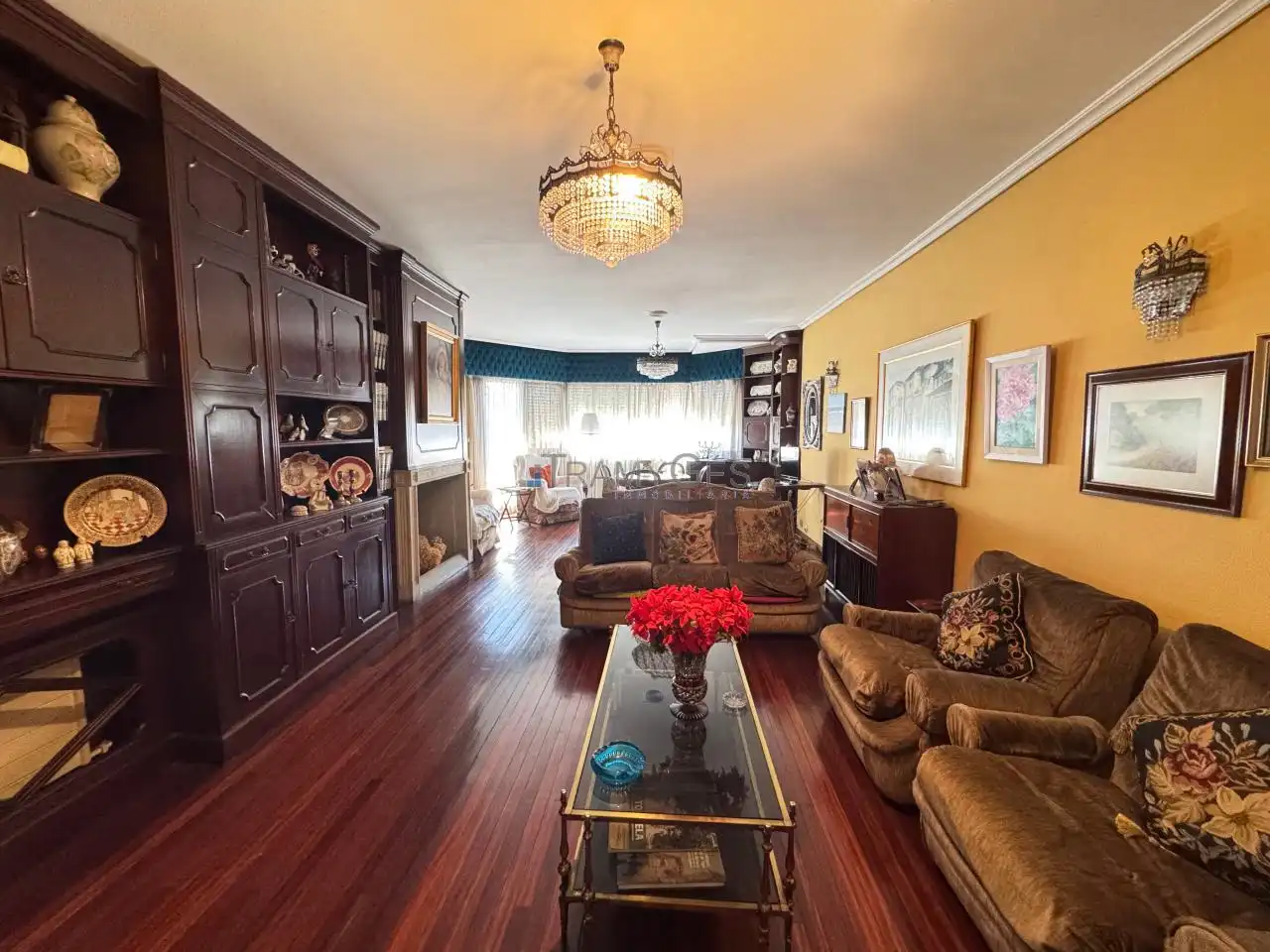 Flat with lift for sale in Avenida gran vía