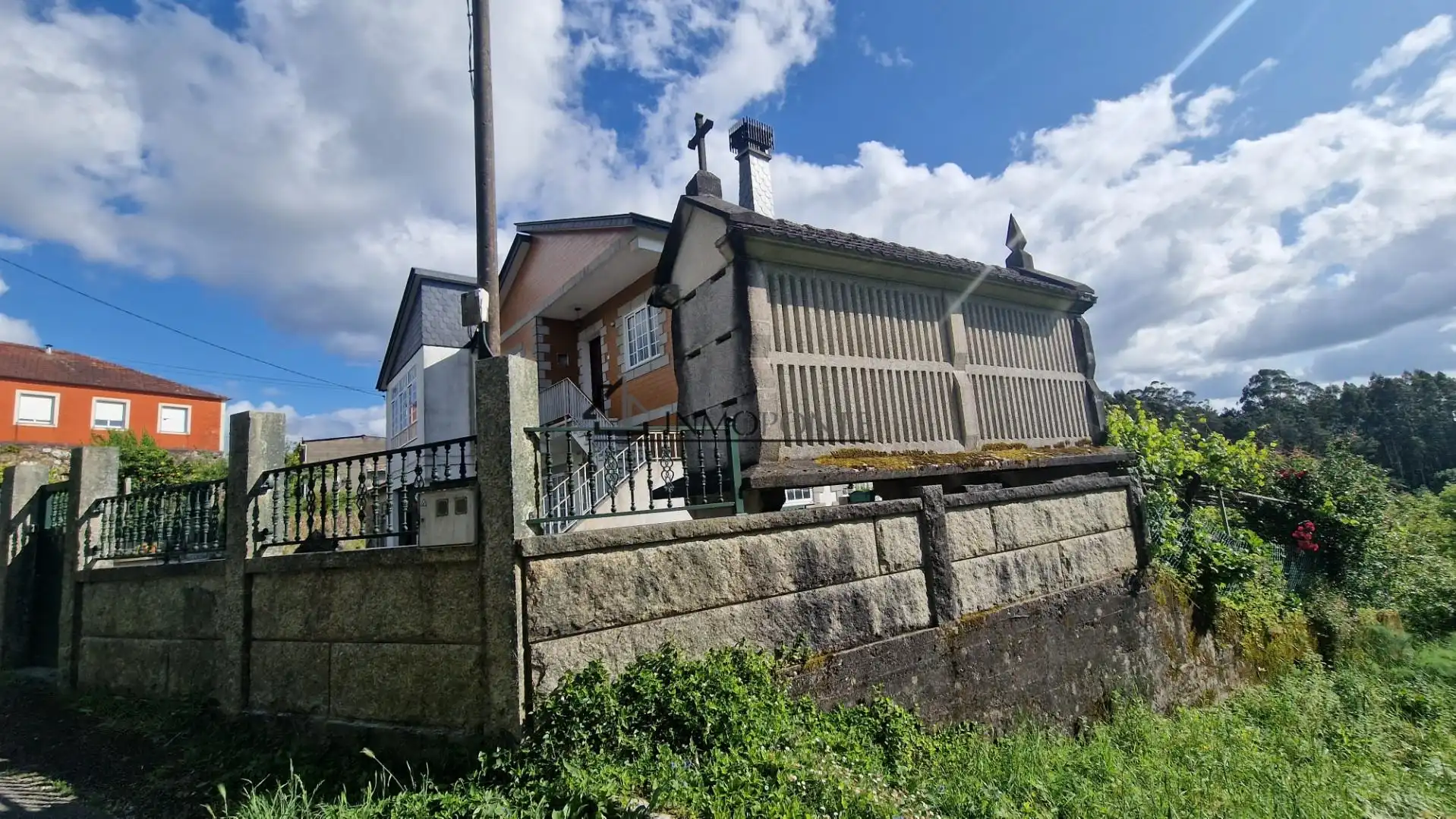 Vista exterior de Casa o xalet en venda en Moraña amb Jardí privat