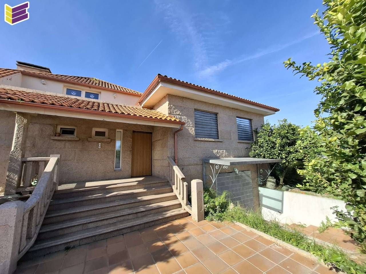 Exterior view of House or chalet for sale in Pontevedra Capital   with Heating, Private garden and Parquet flooring