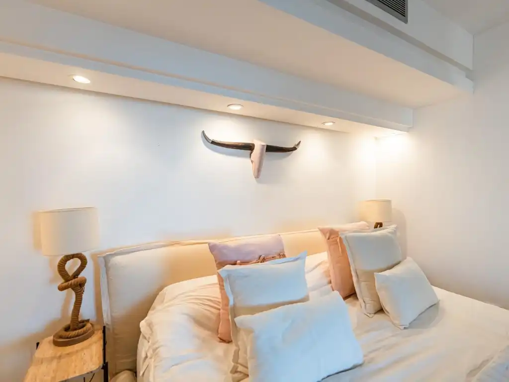 Habitación de Apartamento en venta en Sant Josep de sa Talaia con Calefacción y Jardín privado