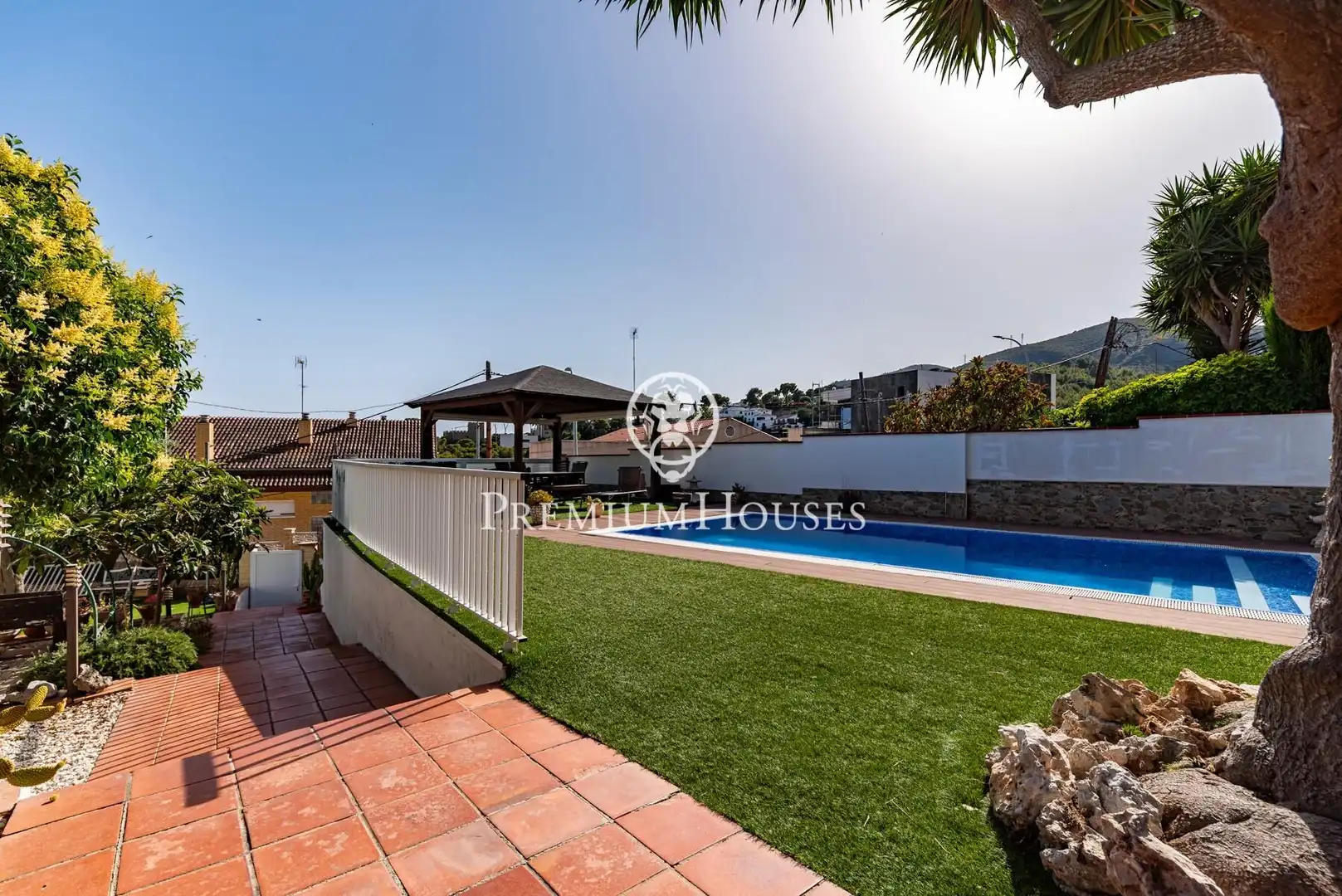 Terrassa de Casa adosada en venda en Castelldefels amb Aire condicionat, Calefacció i Jardí privat