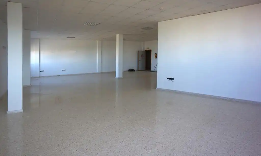 Oficina en venta en La Rinconada con Aire acondicionado, Calefacción y Terraza