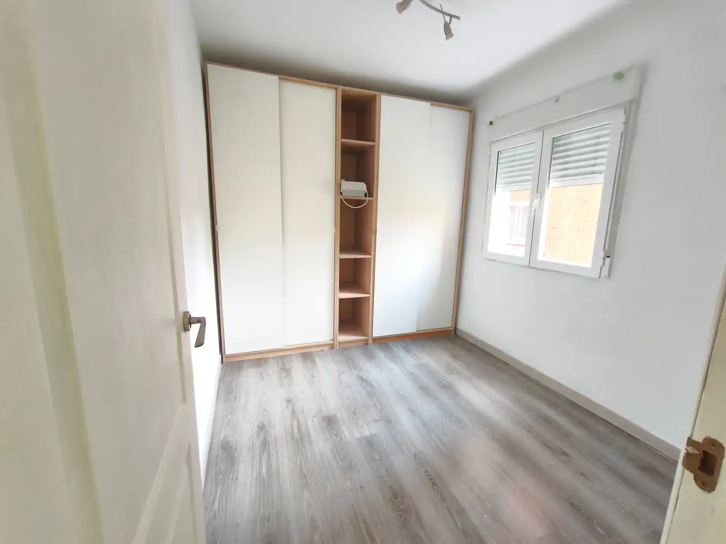 Dormitori de Pis en venda en Móstoles amb Aire condicionat, Parquet i Moblat