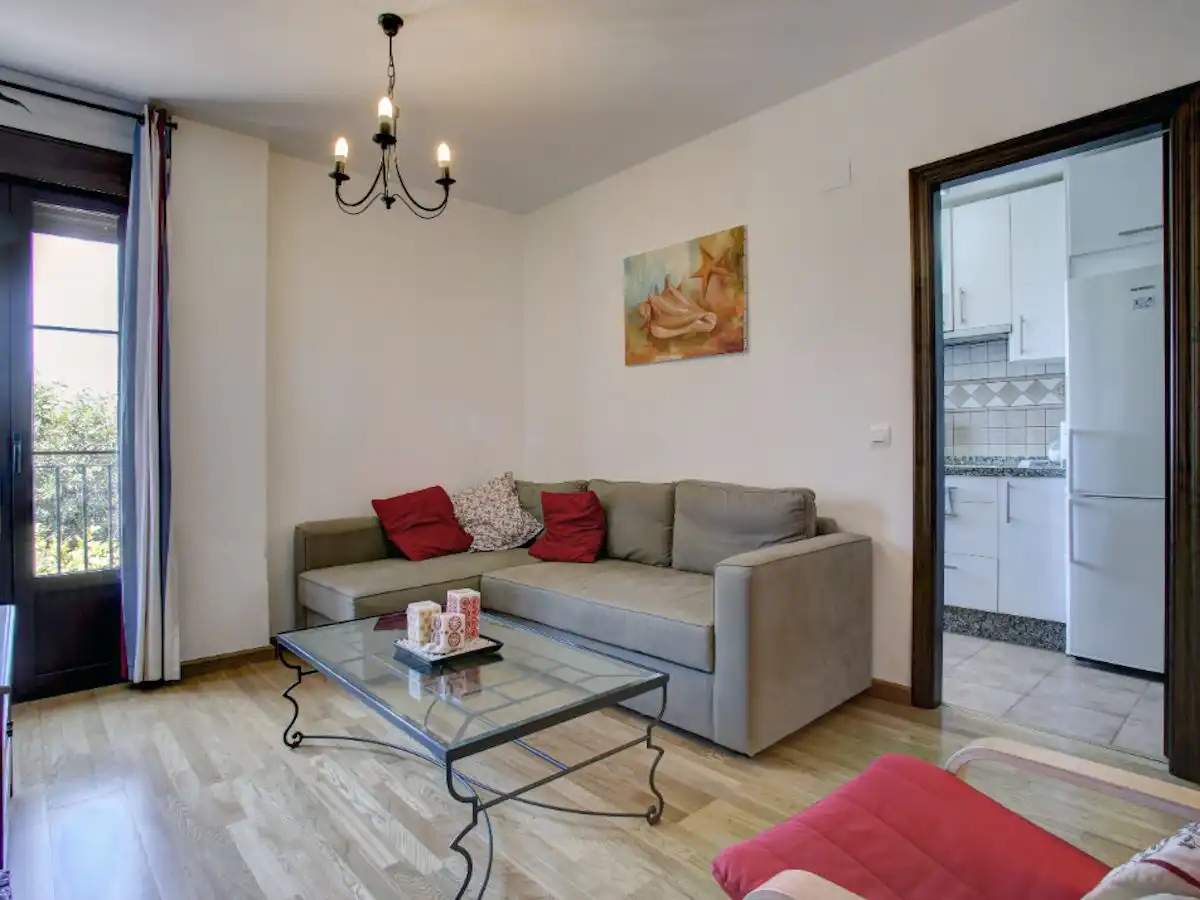 Wohnzimmer von Maisonette zur Miete in Benaocaz mit Klimaanlage, Heizung und Parkett