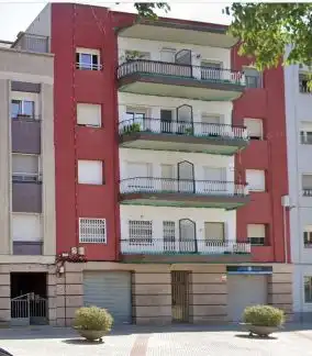 Vista exterior de Piso en venta en Rubí