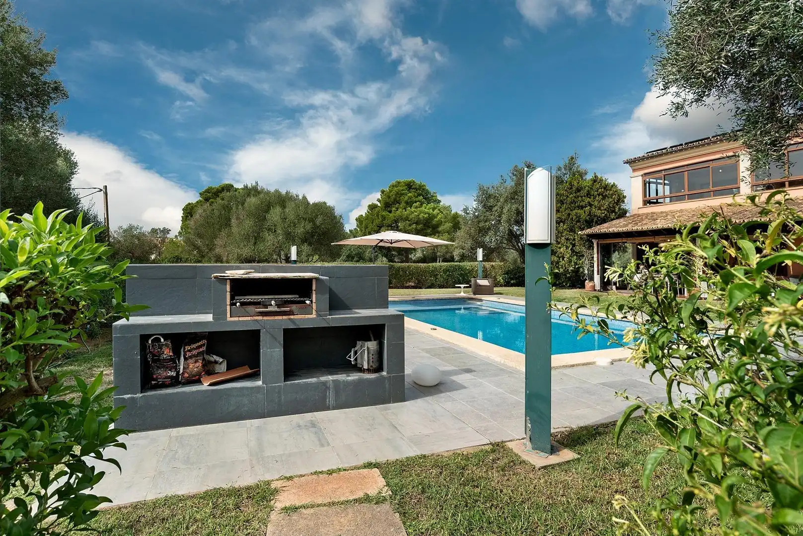 Jardín de Casa o chalet en venta en  Palma de Mallorca con Calefacción, Jardín privado y Terraza