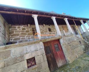Vista exterior de Casa o xalet en venda en Amoeiro amb Calefacció, Jardí privat i Traster