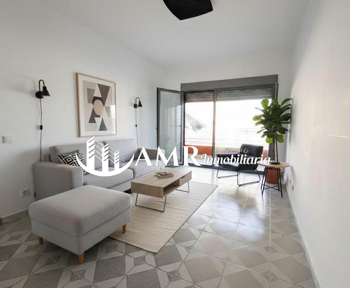 Exterior view of Flat for sale in Parla  with Terrace, Balcony and Internet