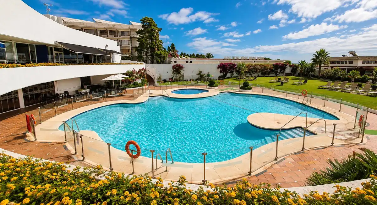 Duplex à vendre à Selwo