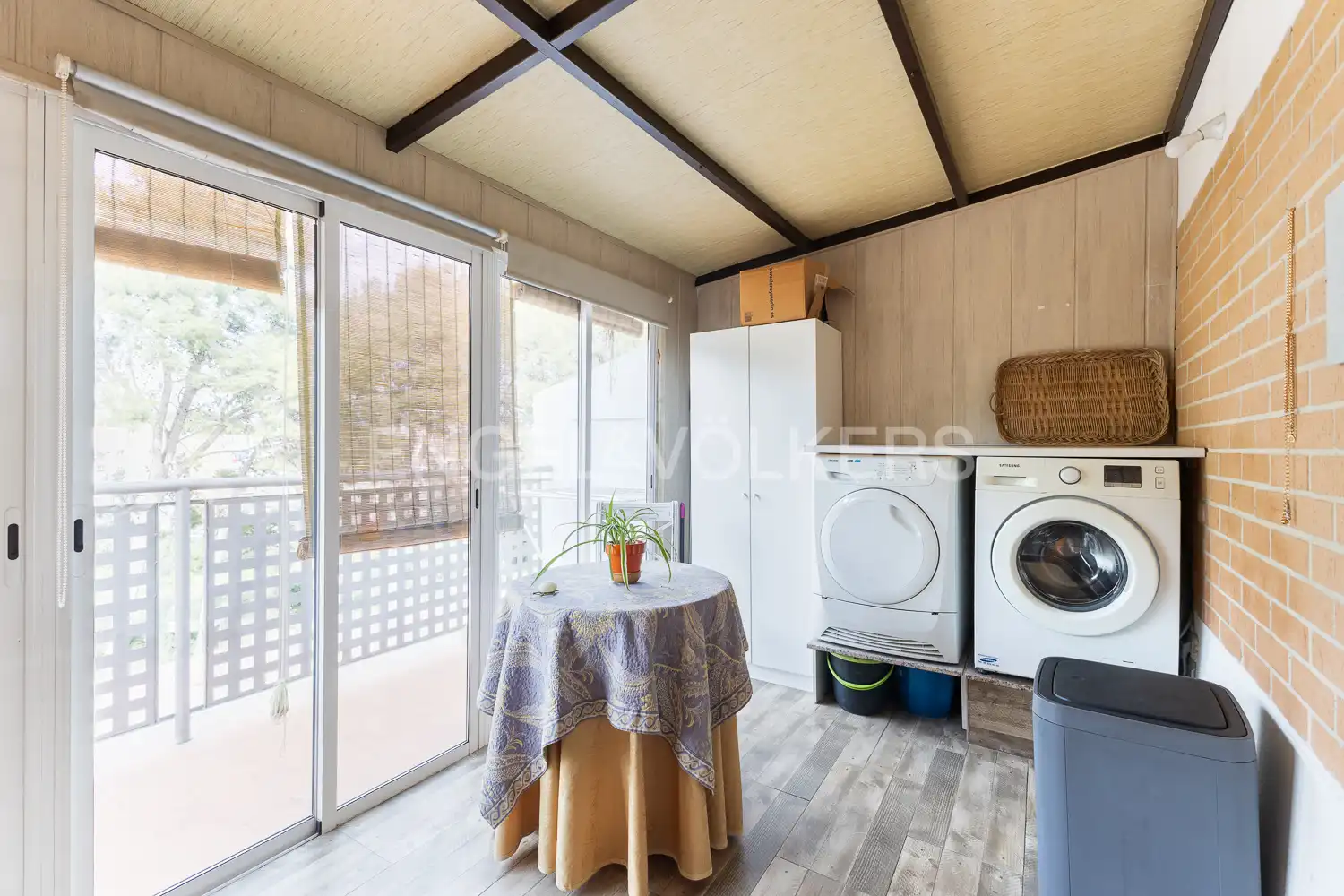 Houses for rent in Chiva, Valencia
