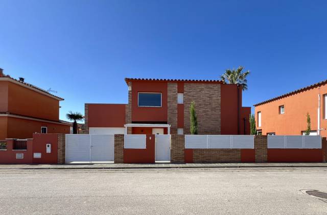 Casa-chalet en Venta en Sant Pere Pescador