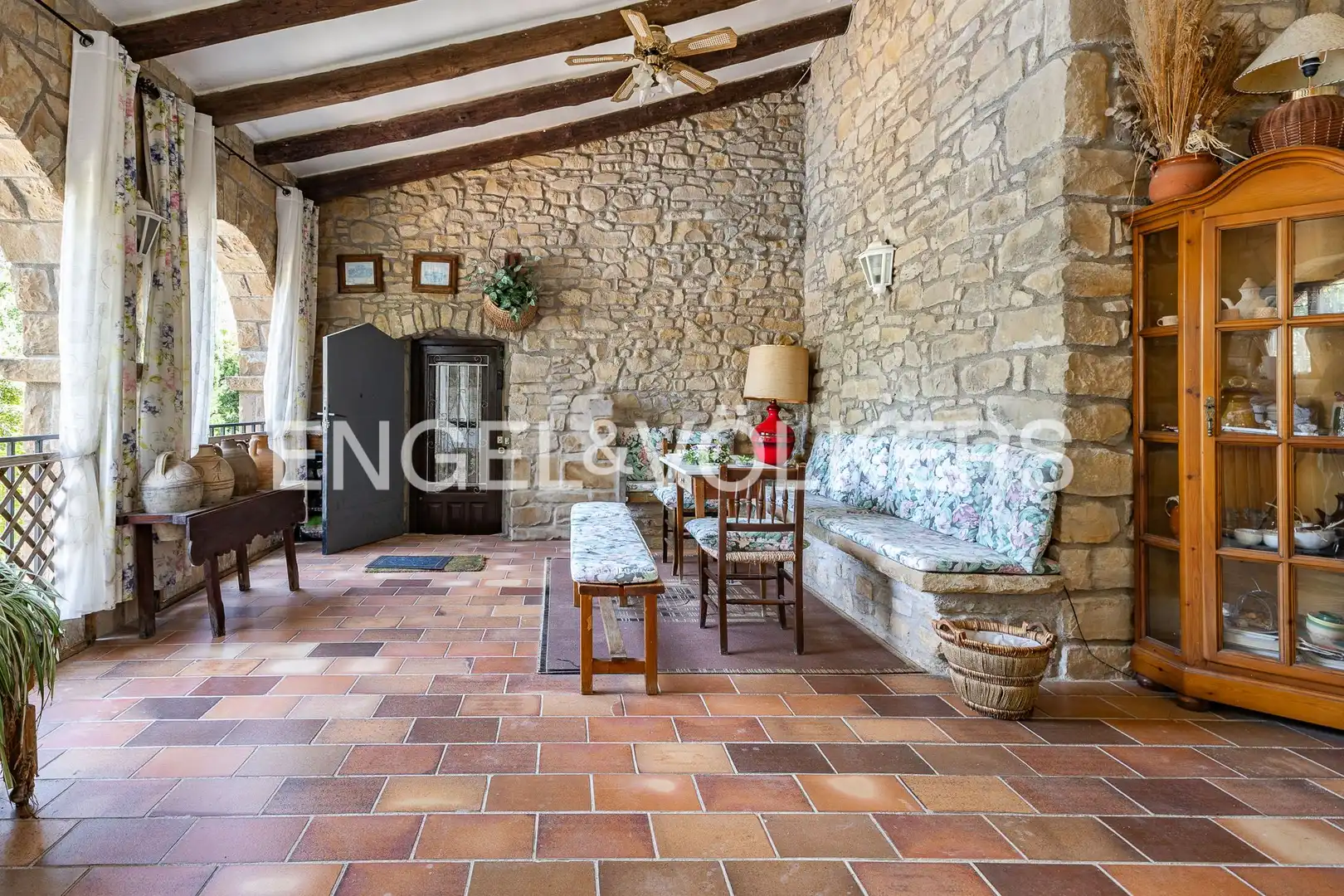 Casa rústica con jardín en venta en El Bruc, imagen 22