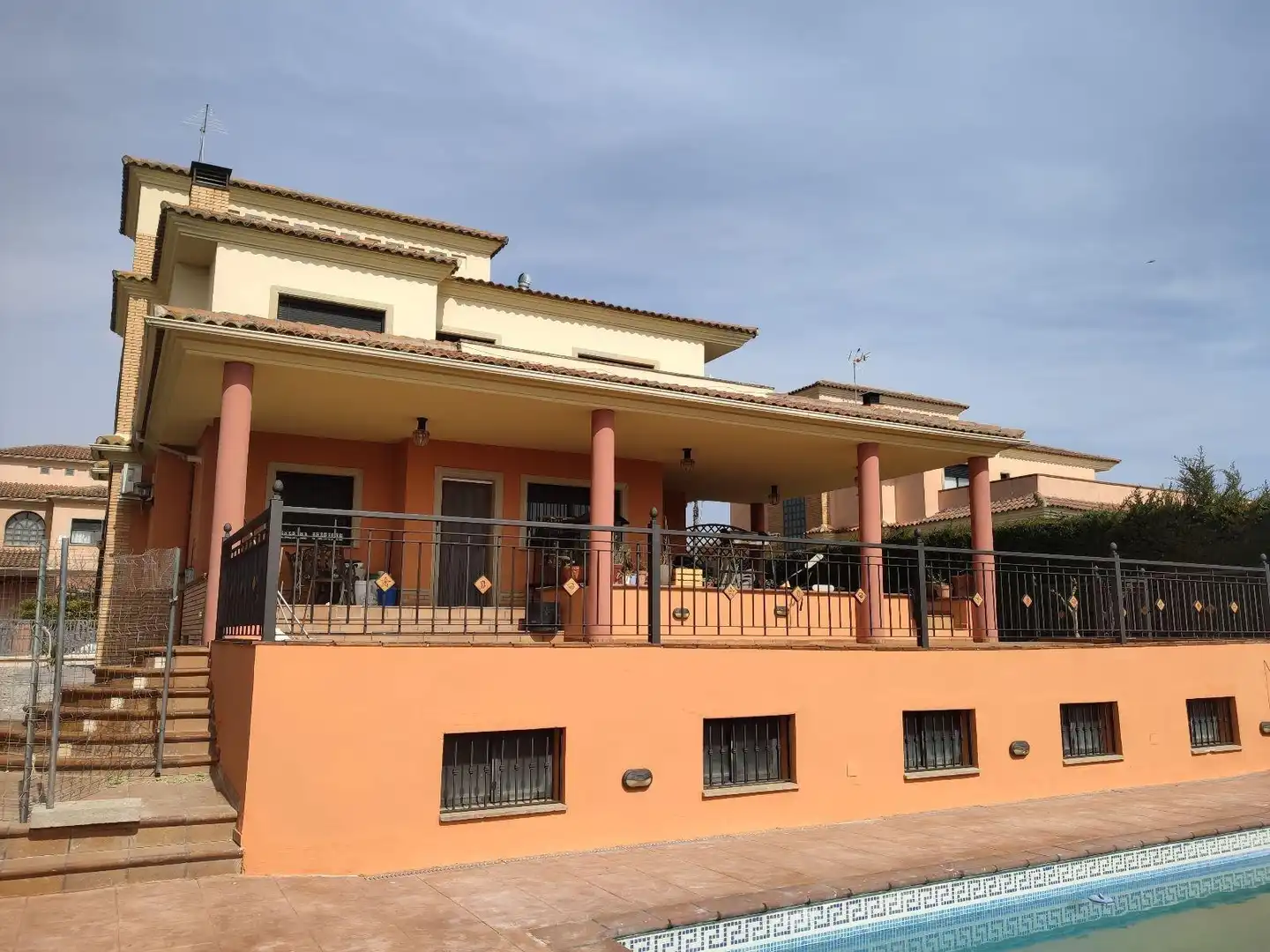 Villa con piscina in vendita a Baeza, imagen 2