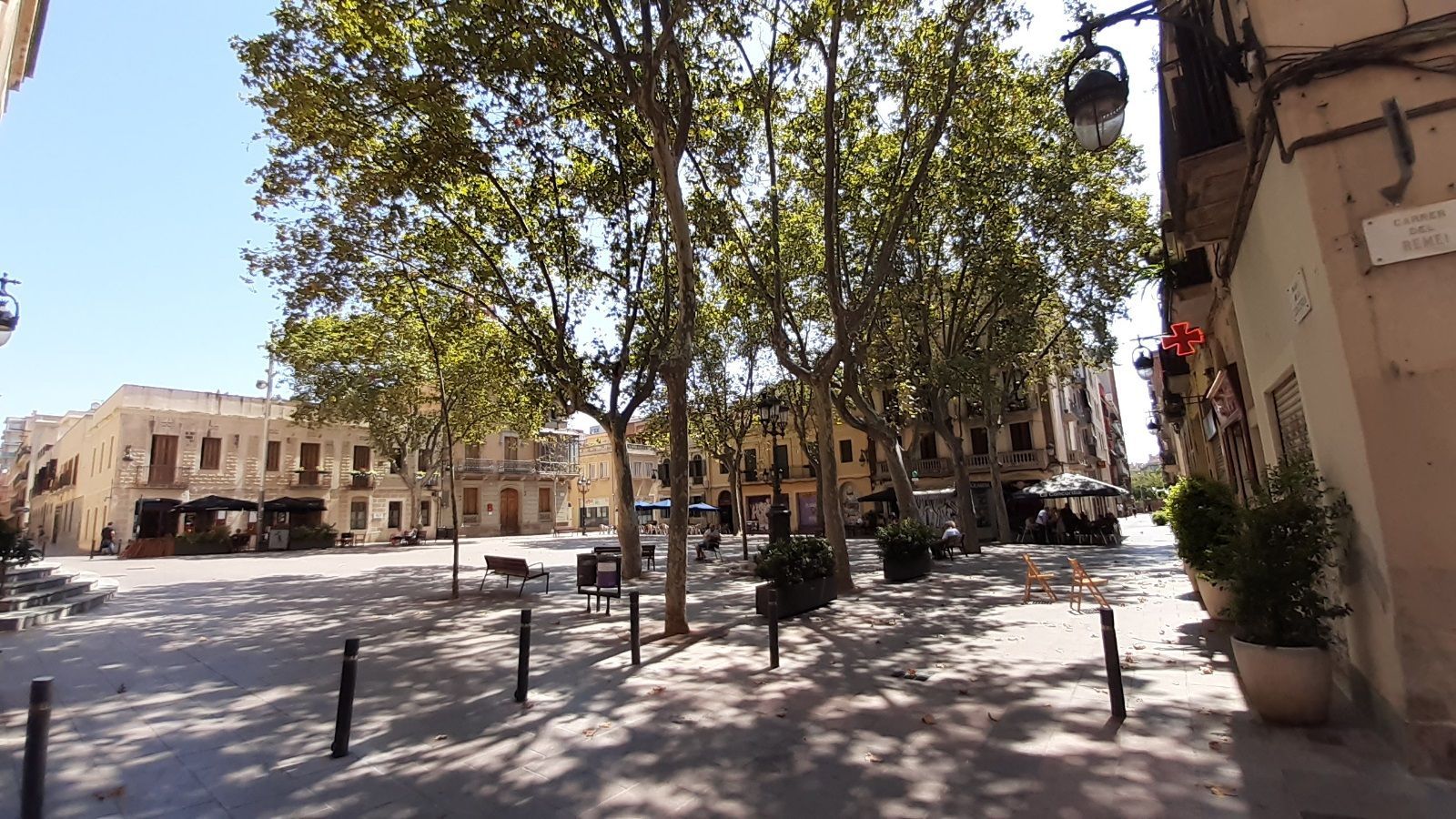 Vista exterior de Pis de lloguer en  Barcelona Capital amb Terrassa i Moblat