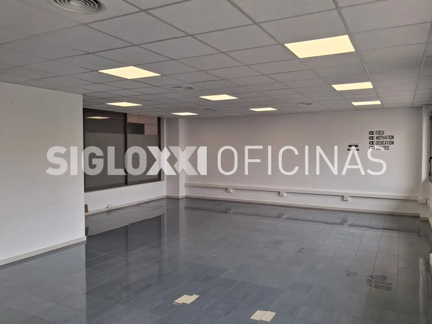 Office for rent in Esplugues de Llobregat  with Air Conditioner and Heating