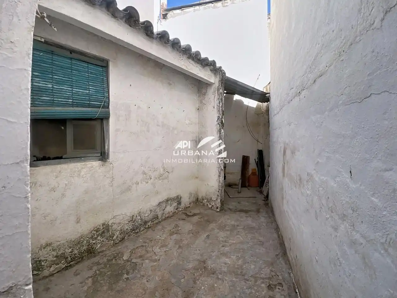 Exterior view of Houses for sale in Lucena