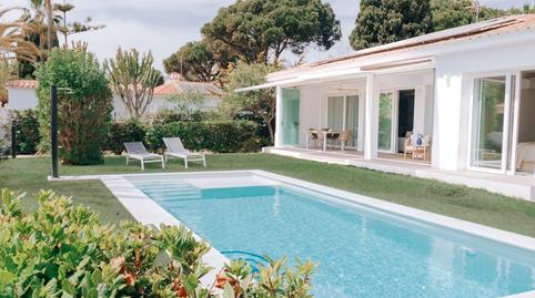 Foto 2 de Casa o xalet de lloguer a Marbesa, Marbella