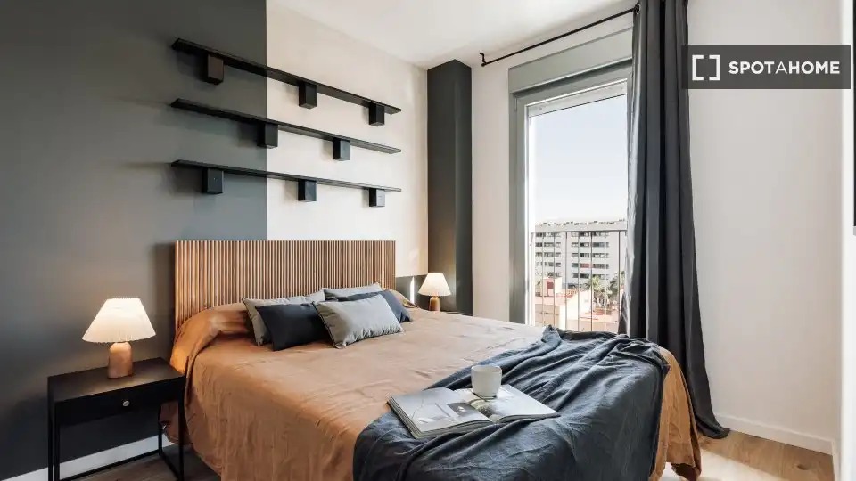 Bedroom of Flat for rent in Barcelona  with Air Conditioner, Heating and Furnished