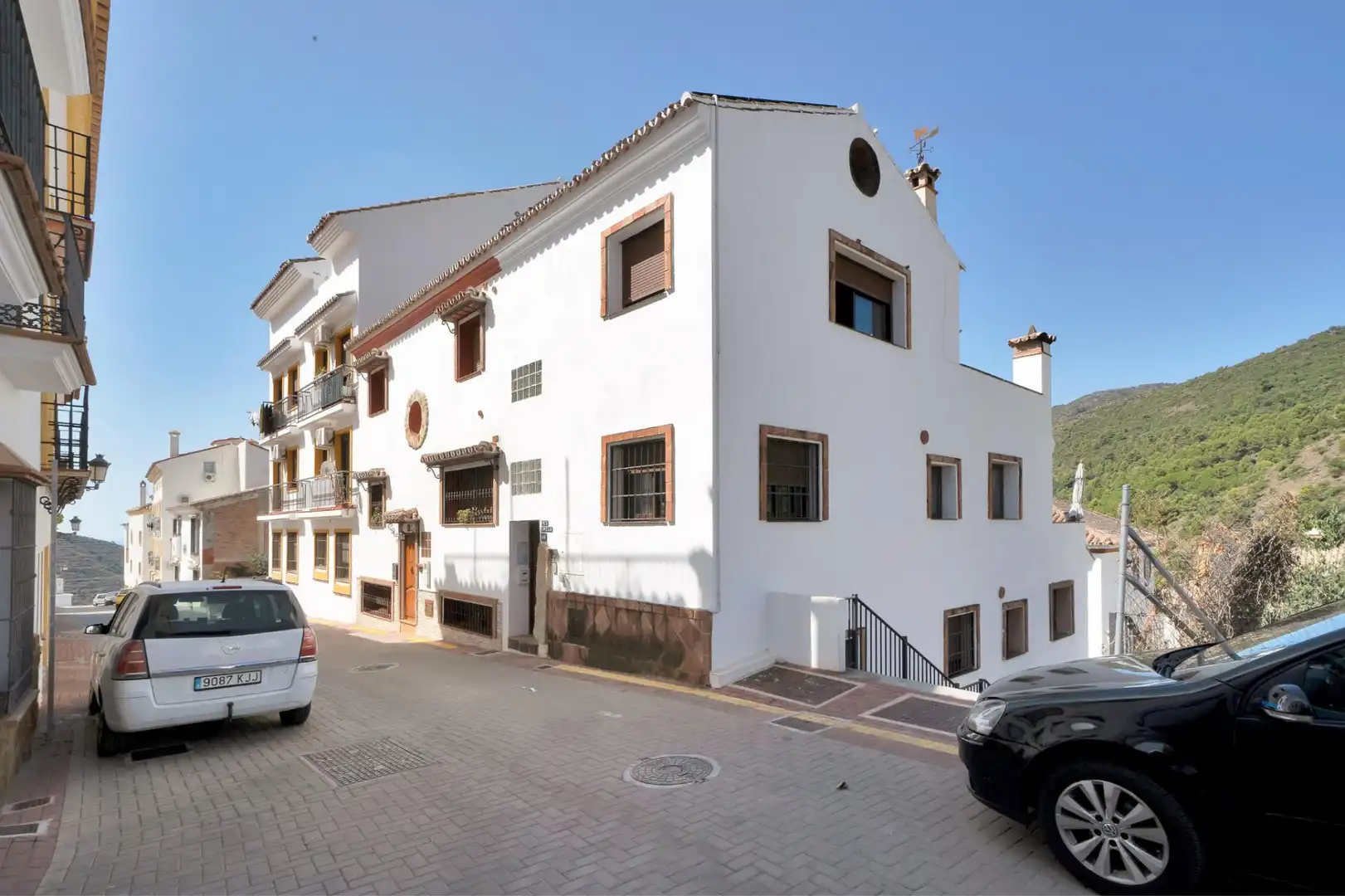Vista exterior de Edificio en venta en Ojén