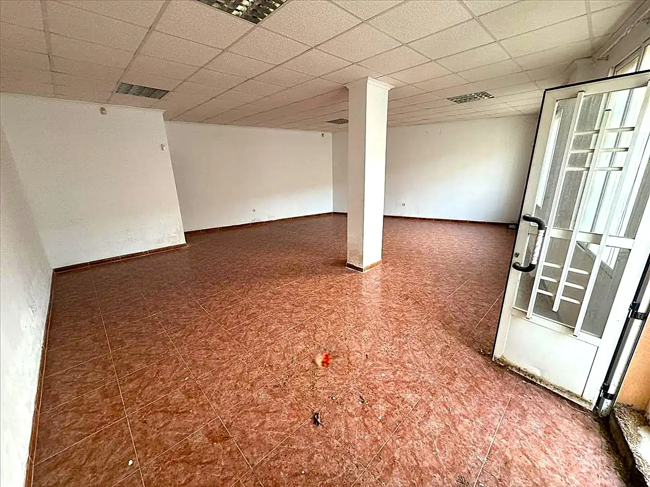 Geschaftsraum zum Verkauf in Macael