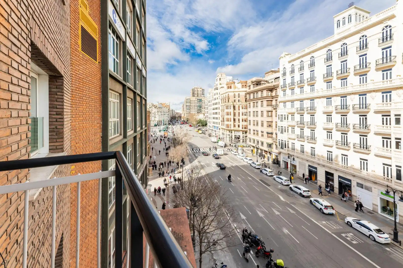 Vista exterior de Pis de lloguer en Valencia amb Aire condicionat, Moblat i Balcó