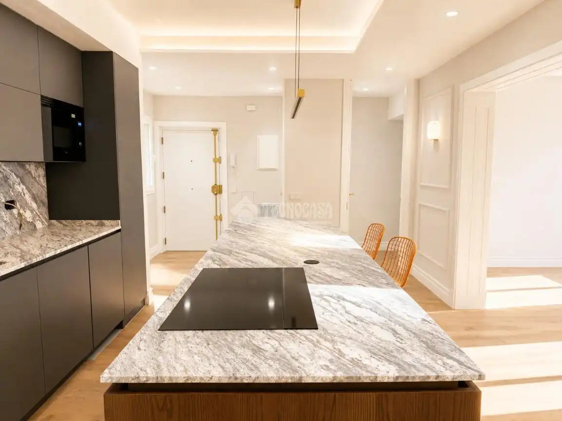 Küche von Wohnung zum Verkauf in Madrid mit Klimaanlage, Heizung und Terrasse