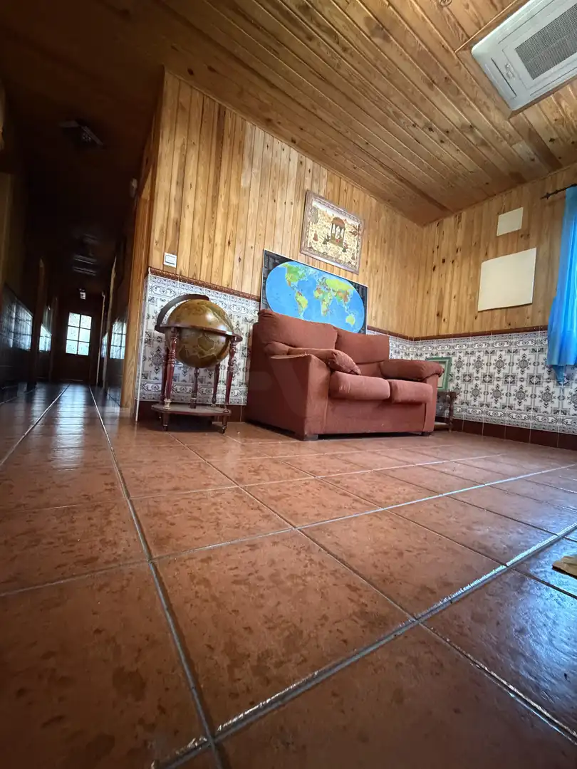 Living room of Commercial properties for sale in Ataquines, Valladolid