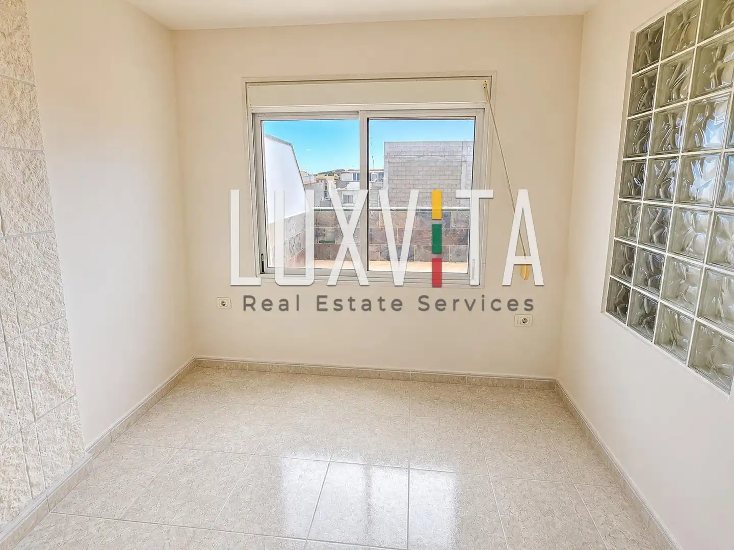 Bedroom of Attic for sale in Arona  with Terrace, Storage room and Balcony