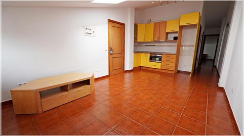 Foto 2 de Piso de alquiler en Calle Paraguay, La Herradura - Balcón de Telde, Telde