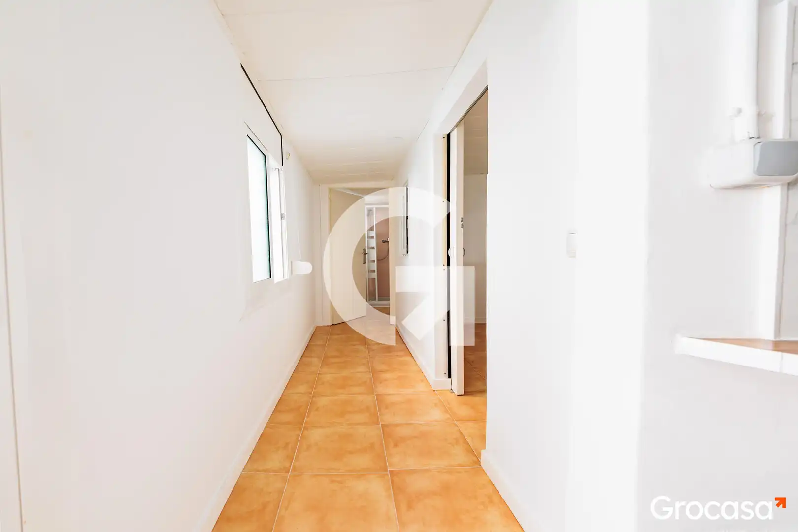 Erdgeschoss zum Verkauf in Terrassa mit Heizung, Terrasse und Abstellraum