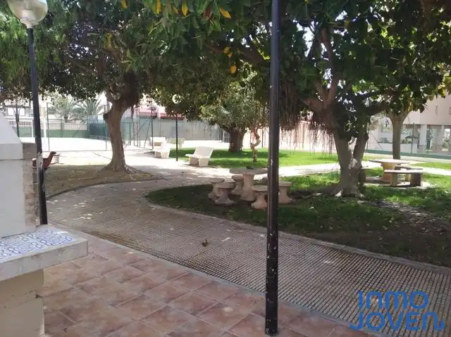 Wohnungen zur Miete in Av. Jaime I, 110, Playa Muchavista