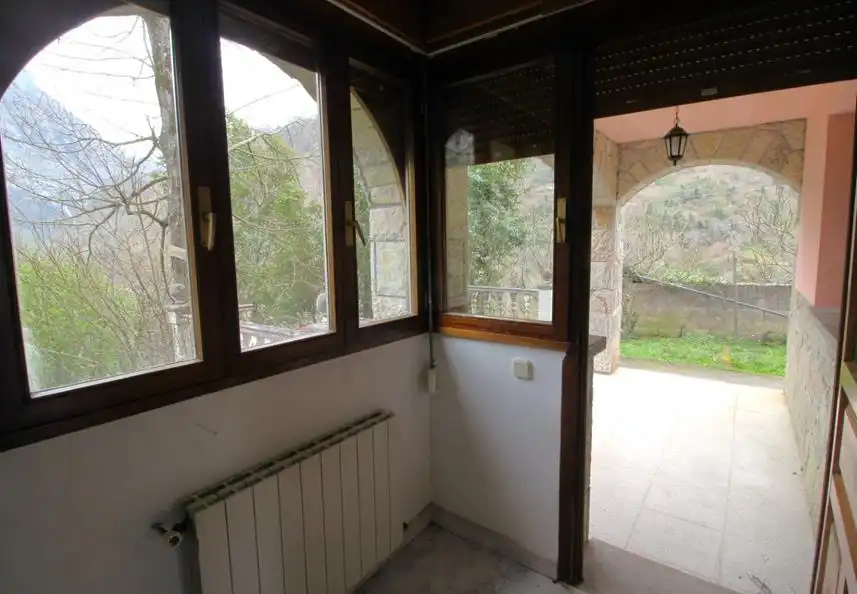 Houses for sale in Amieva  with Heating