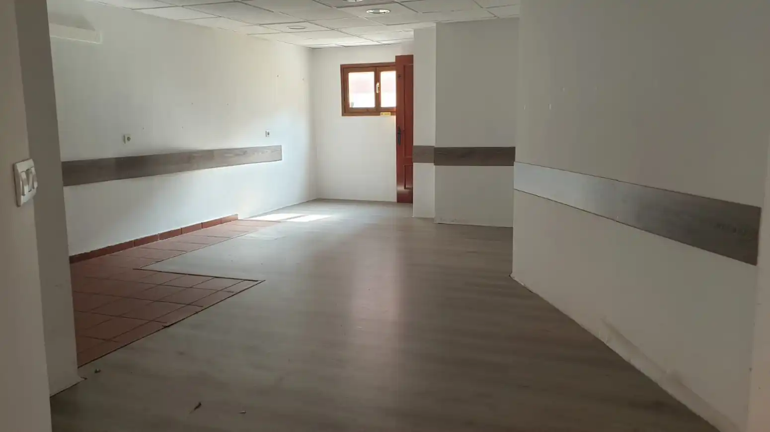 Business premises to rent in El Carbayedo - El Quirinal, imagen 6