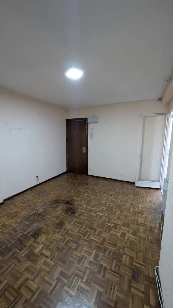 Habitación de Piso en venta en Madrid con Calefacción y Terraza