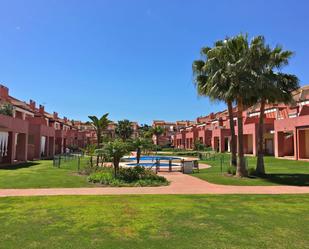 Garten von Einfamilien-Reihenhaus miete in Sotogrande mit Klimaanlage, Heizung und Terrasse