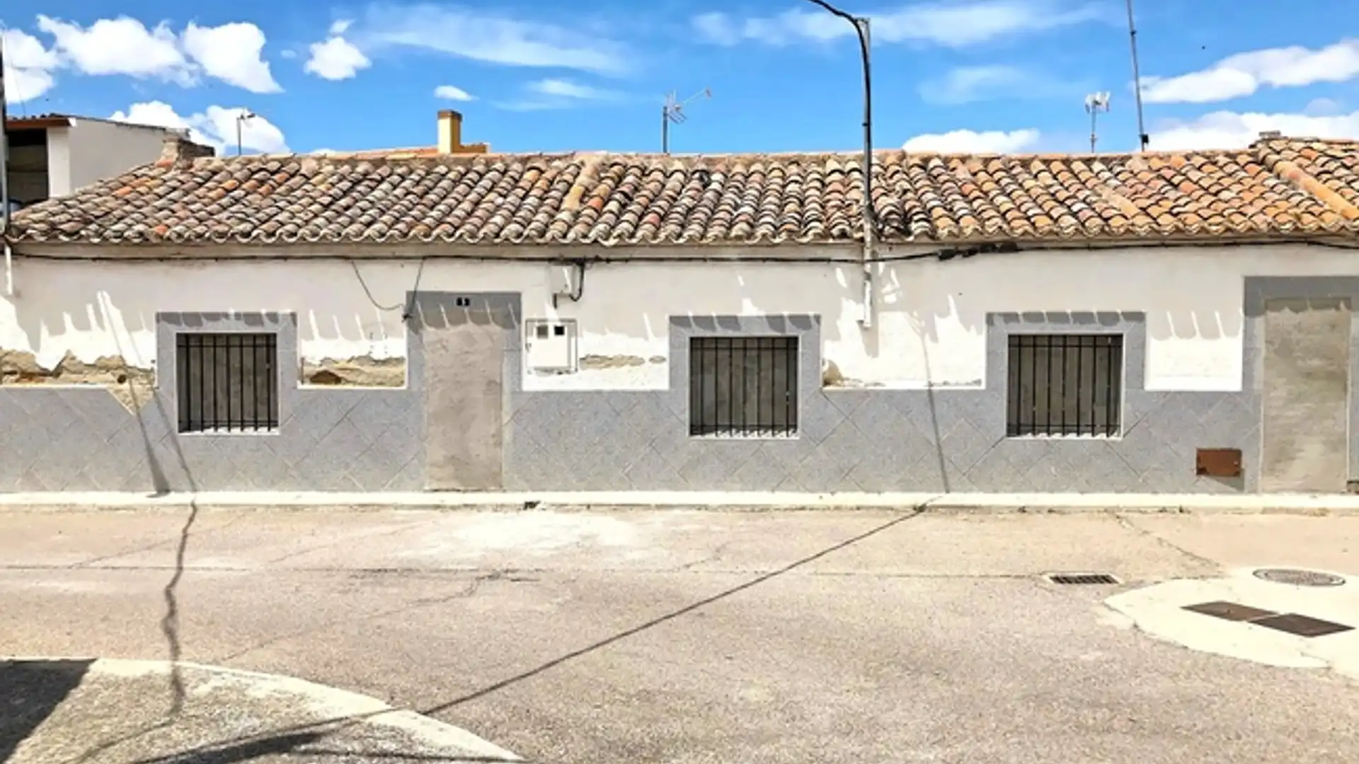 Vista exterior de Casa o chalet en venta en Alcaudete de la Jara