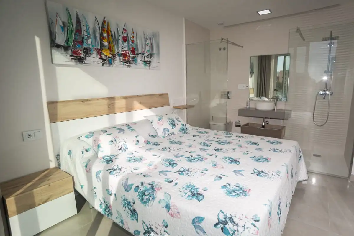 Dormitori de Apartament en venda en Finestrat amb Aire condicionat, Calefacció i Jardí privat